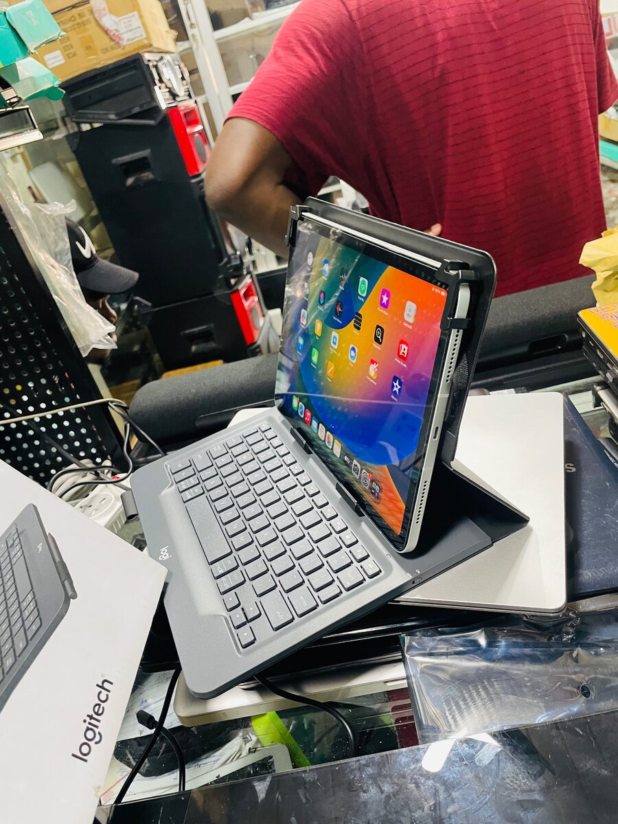 Keyboard case for tablet ,ipad