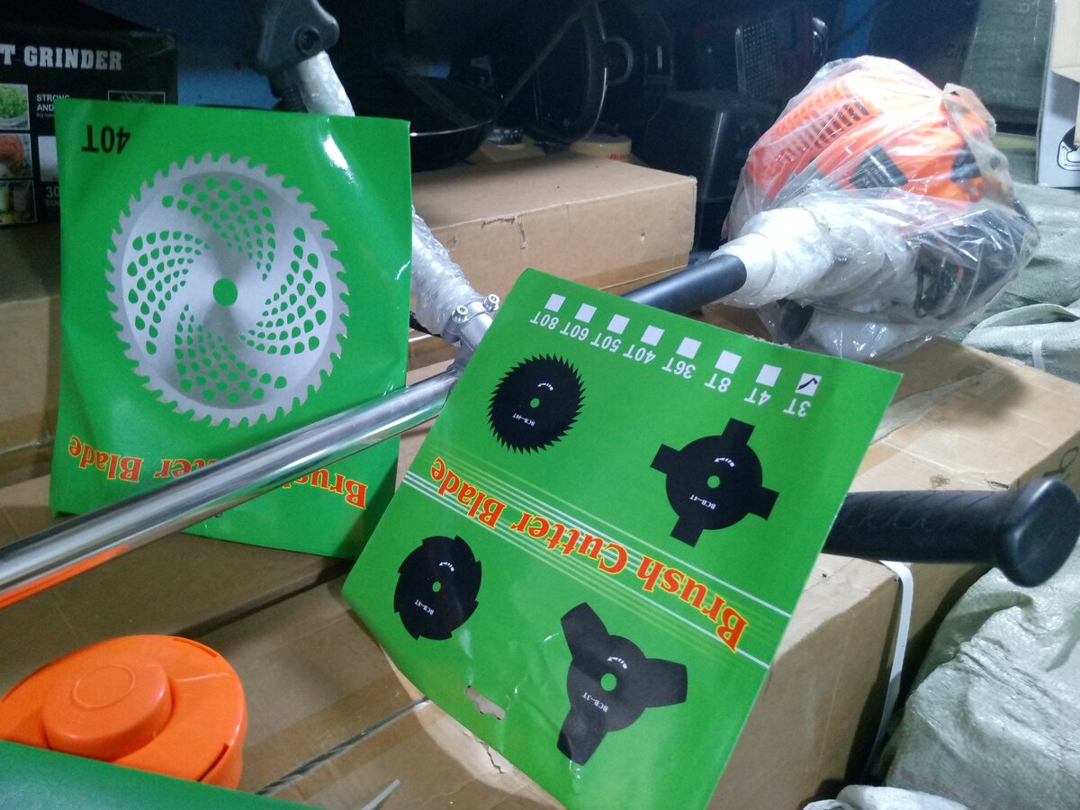 Powerful Brush Cutter Trimmer