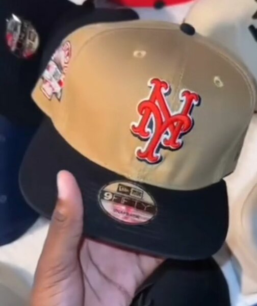 Casquette brodée sportive