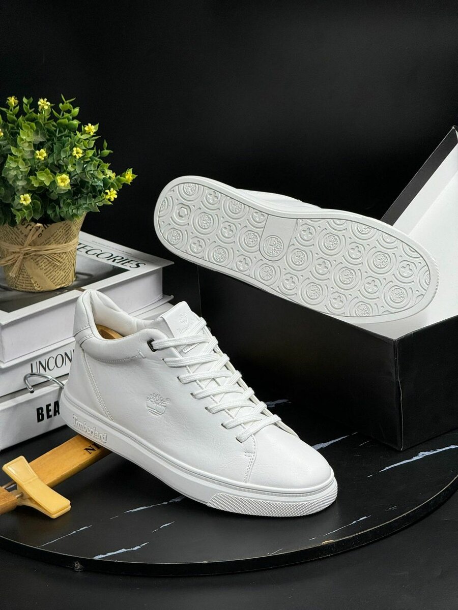 TIMBERLAND CLASSIC WEAR ALL WHITE