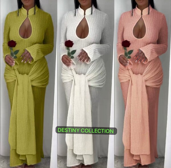 Robe élégante avec découpe