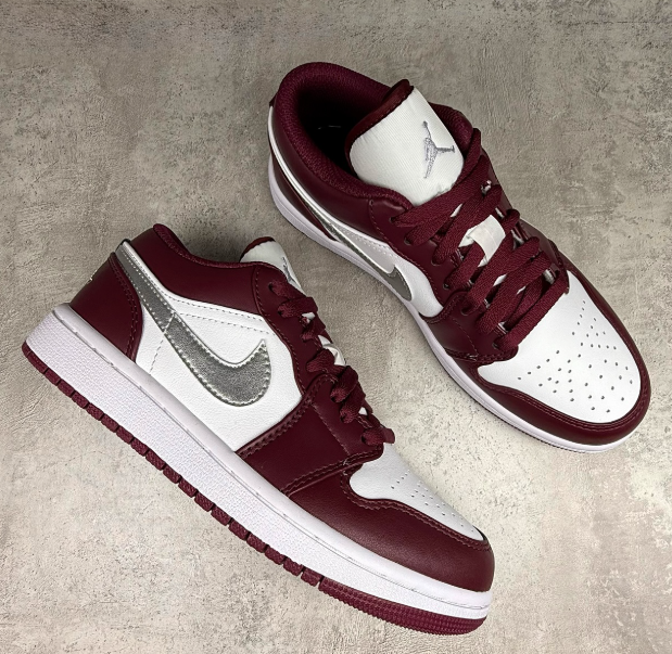 Шикарные кроссовки