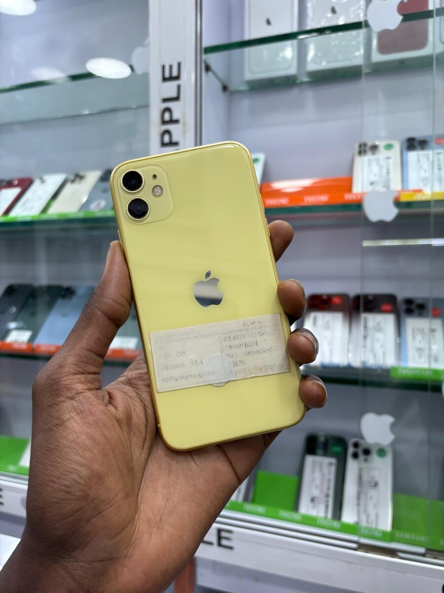 Iphone 11 simple 64go Casi