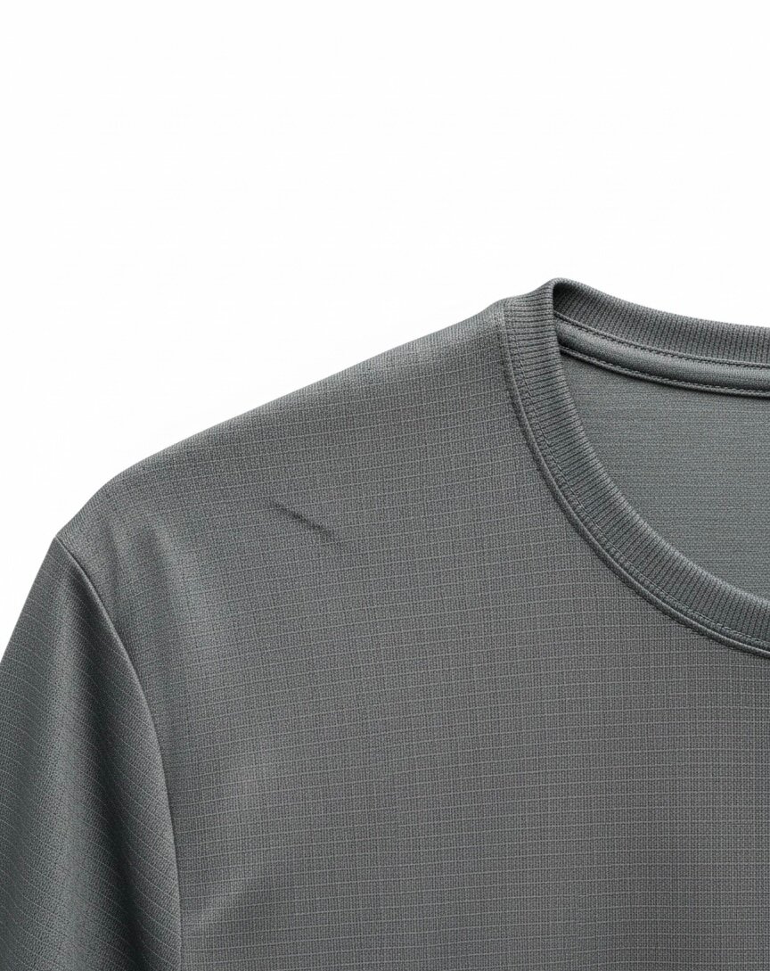 T-shirt gris décontracté