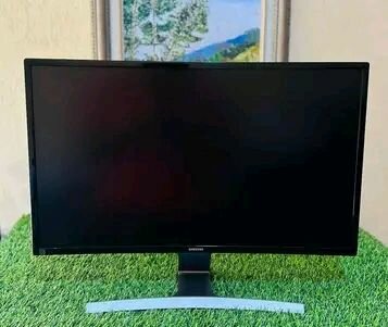 Écran incurvé Samsung 27"