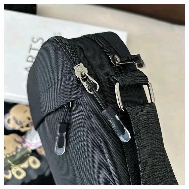 Sac bandoulière noir unisexe