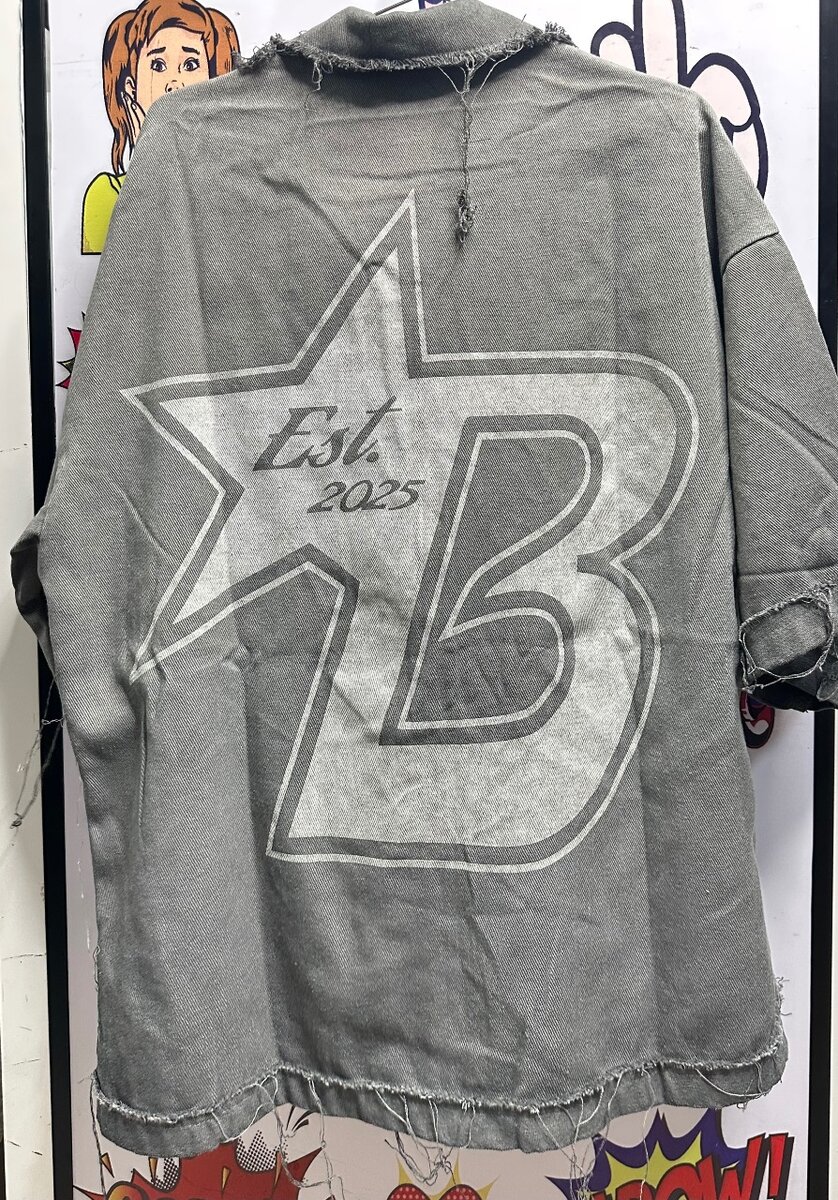 Chemise oversize grise à logo