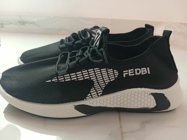 Breathable Knitted Sneakers