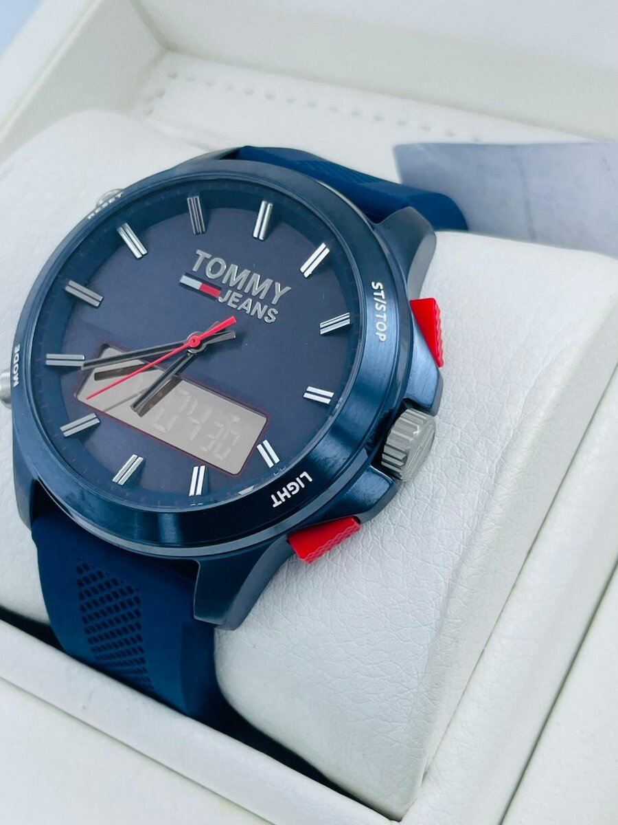 Montre Tommy