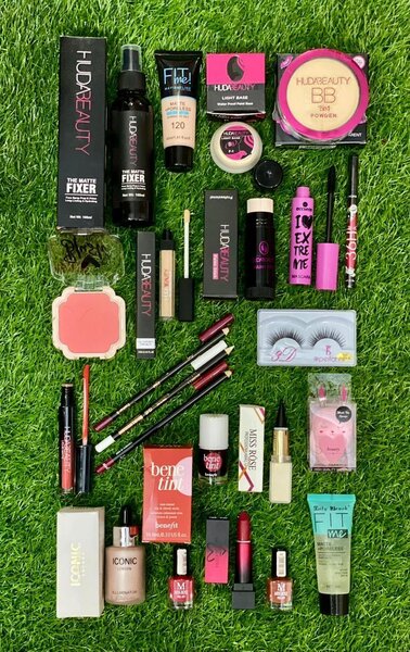 Ultimate 20 in 1 Makeup Deel