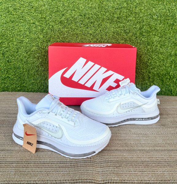 Nike Air Zoom Pegasus