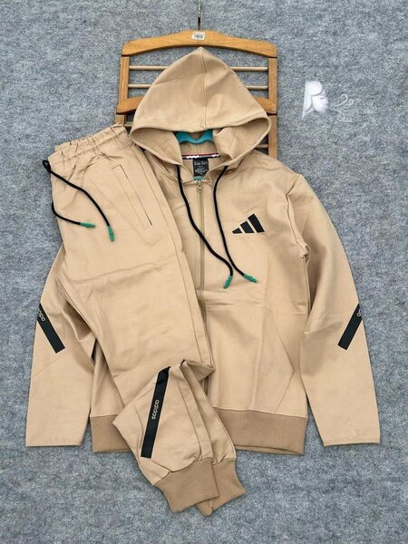 Conplet pull authentiques