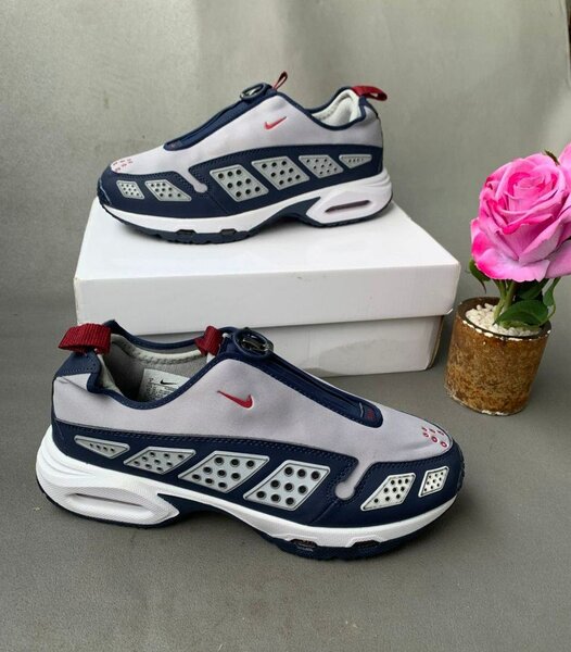 Nike air Sunder dans carton