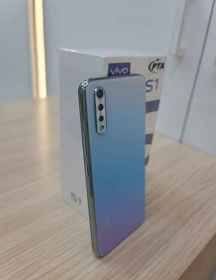 Vivo S1