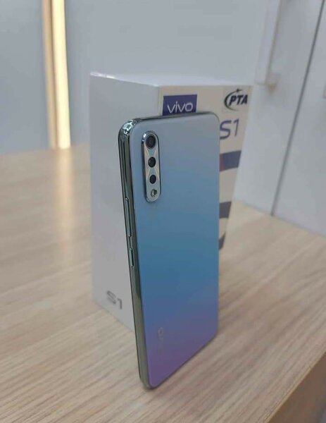 Vivo S1