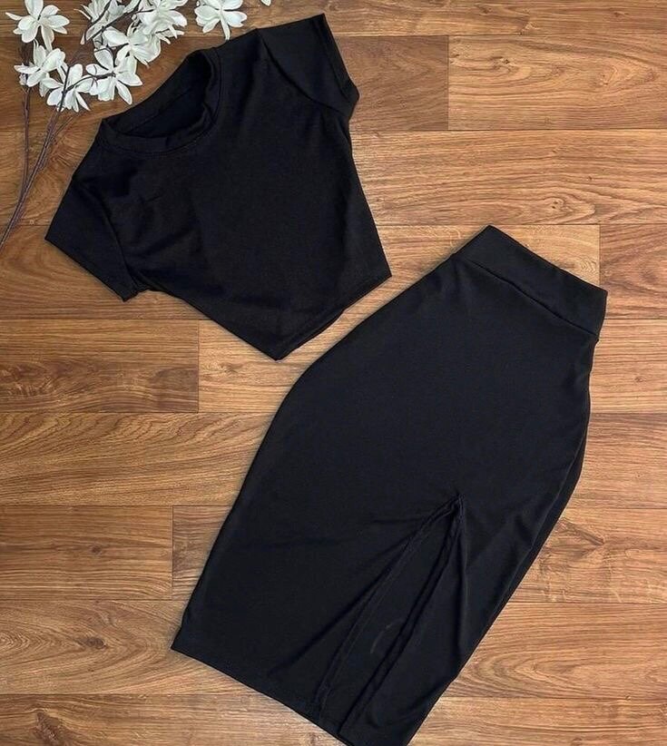 Skirt and tops