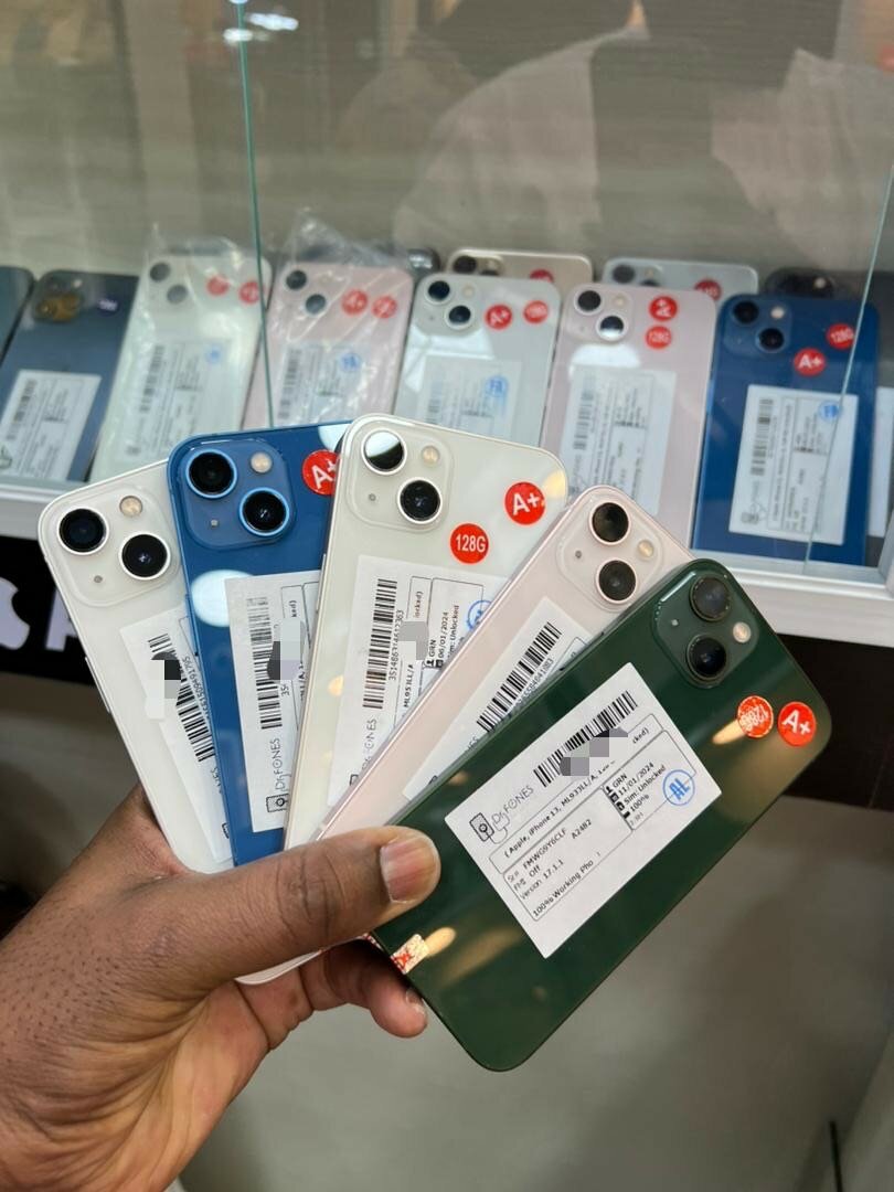 iPhone 13 simple quasi neufs 128gb