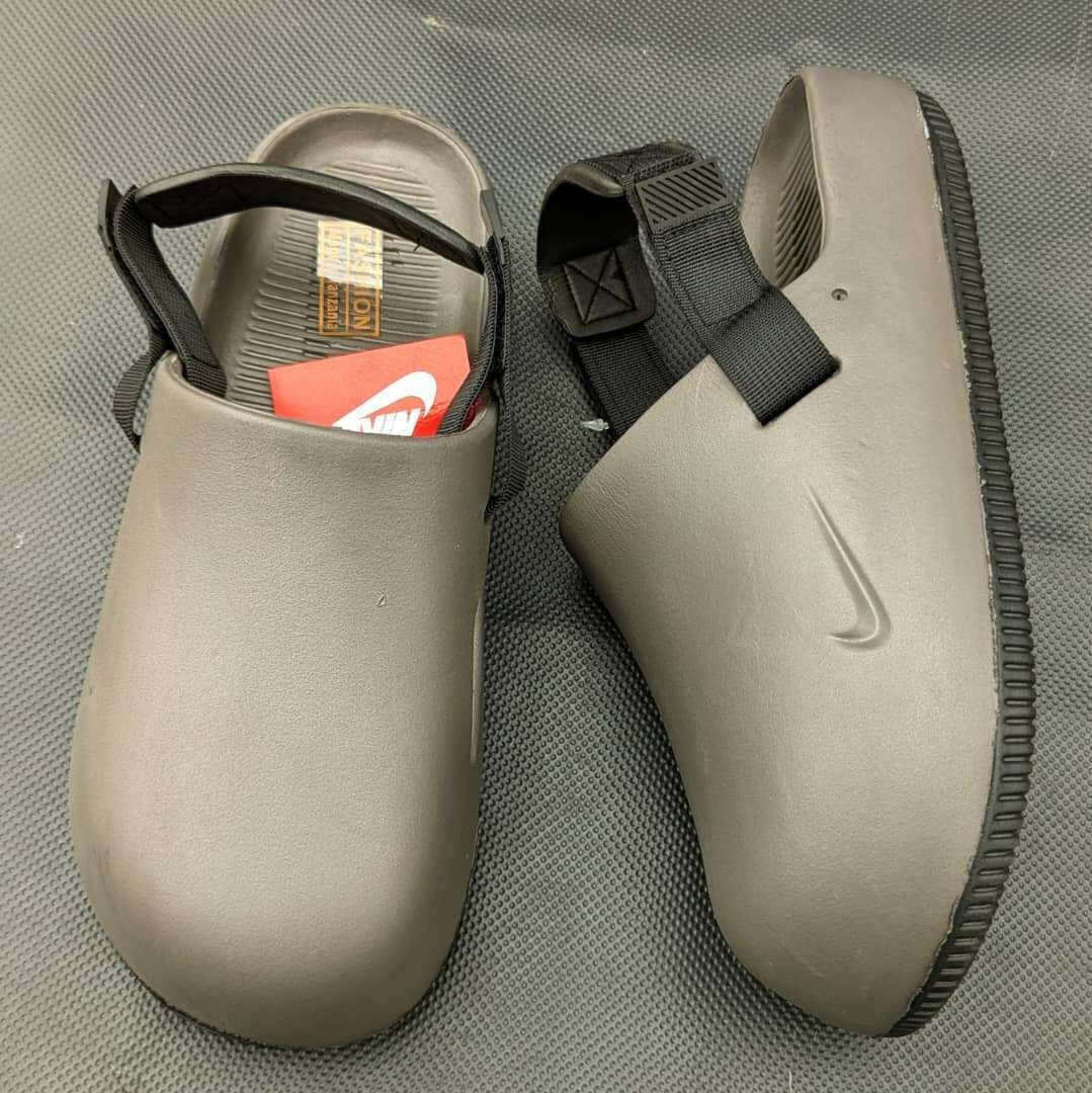 Nike slides