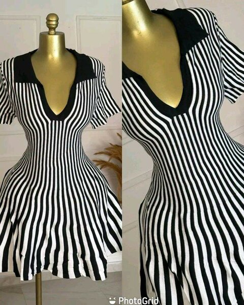 Robe rayée noire et blanche