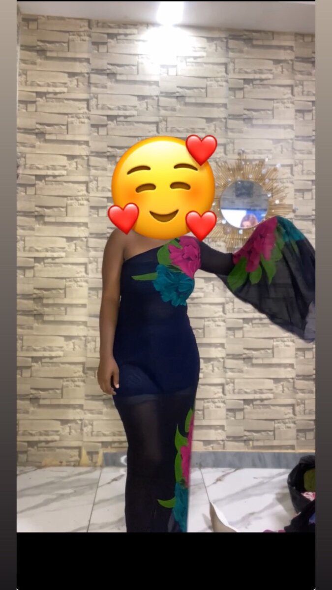 Robe élégante florale