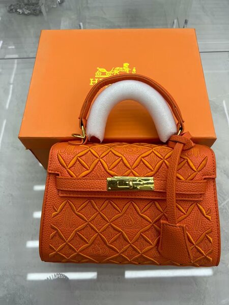 Sac à main en cuir luxe