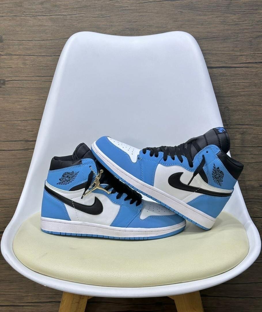 AIR JORDAN 1 RETRO HIGH OG