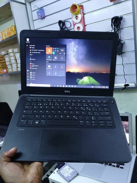 Dell latitude 3380
