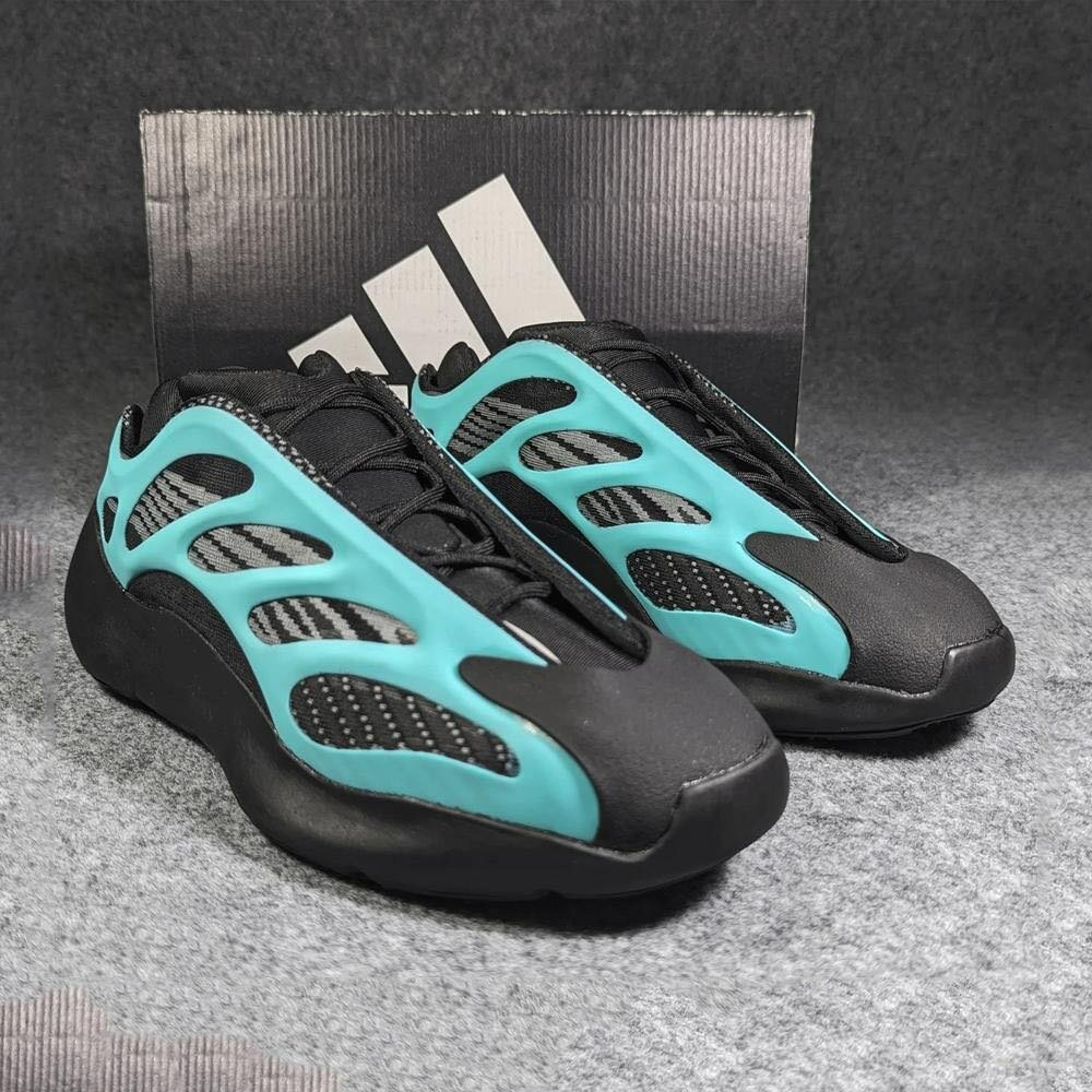 Yeezy 700 V3