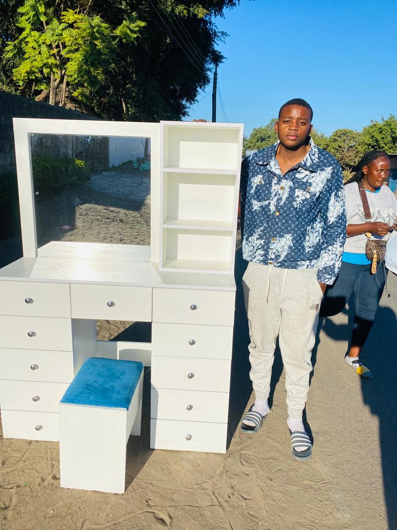 white makeup table with mirror