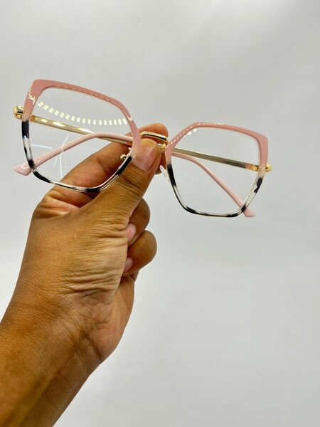 Lunettes chic oversize femme