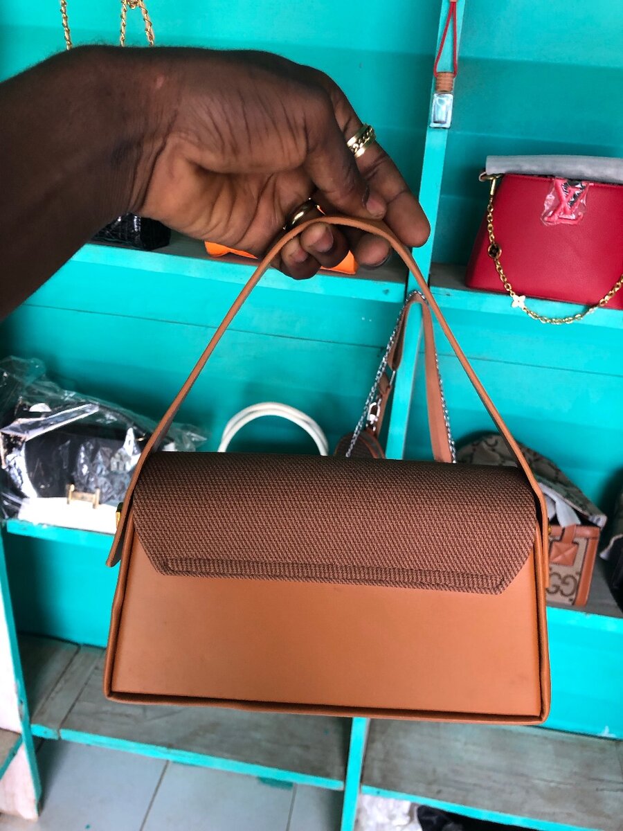 Sac à main en cuir élégant