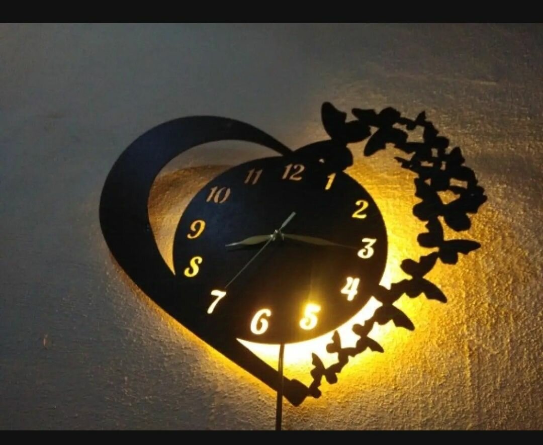 Heart Wooden Clock With Premium Light