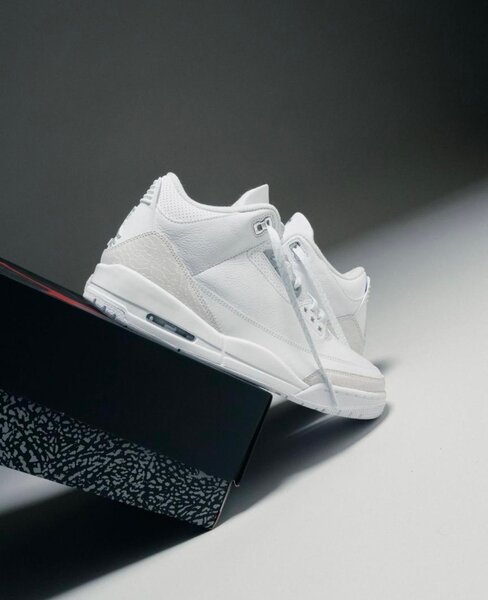 Baskets blanches élégantes