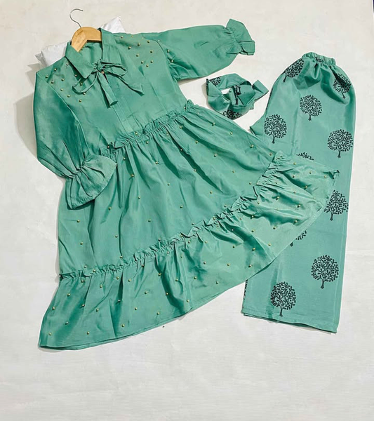 Women dress