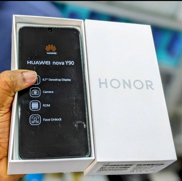 Huawei Nova Y90 Smartphone