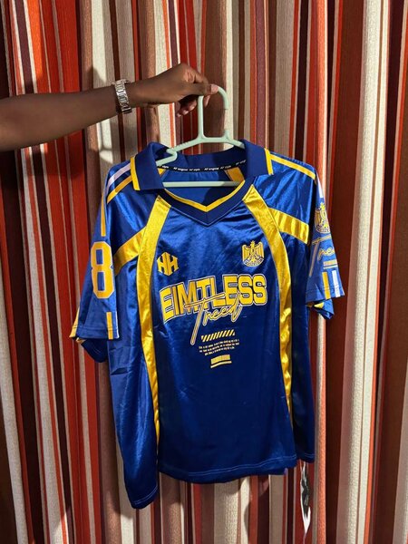 Maillot Sport Bleu Étoilé