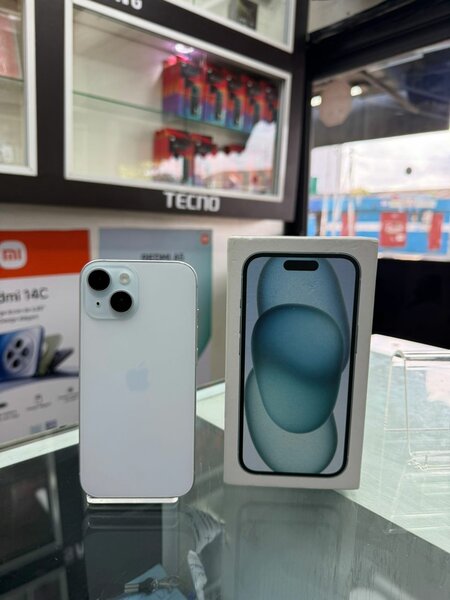 iPhone 15 Simple 128 Go  Sans