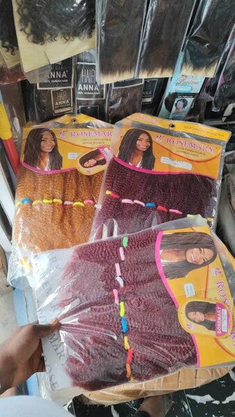 Tresses Synthétiques Colorées