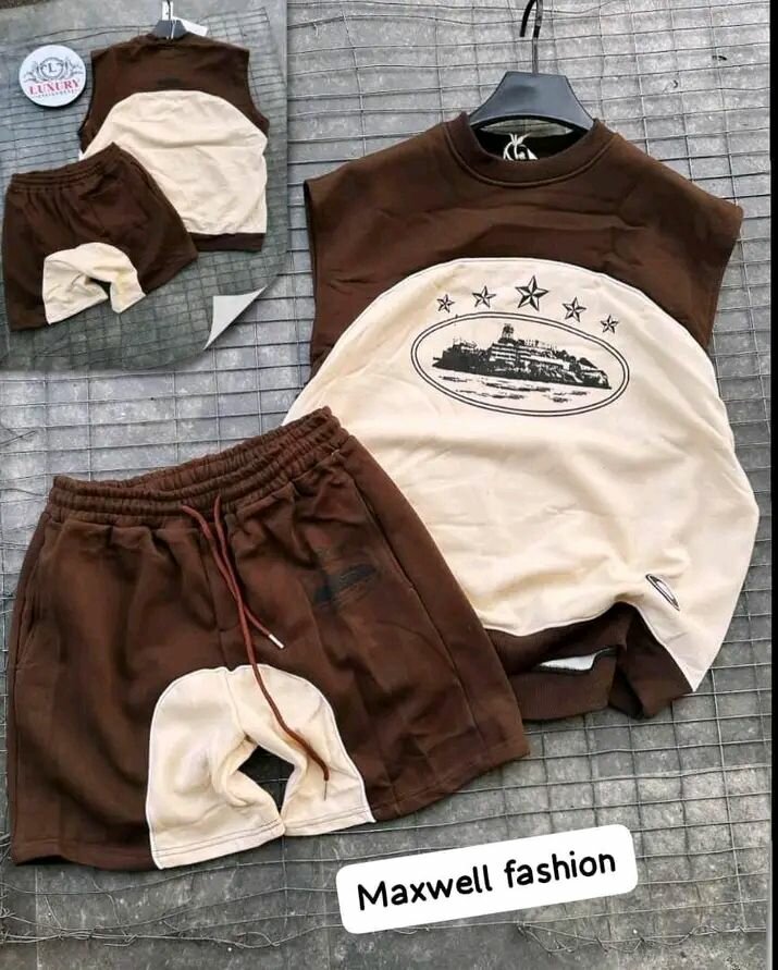 Ensemble T-shirt et Short Sportswear