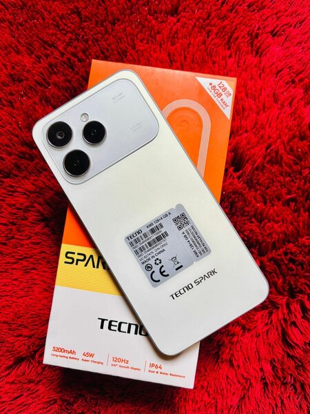 Tecno Spark 40 Smartphone
