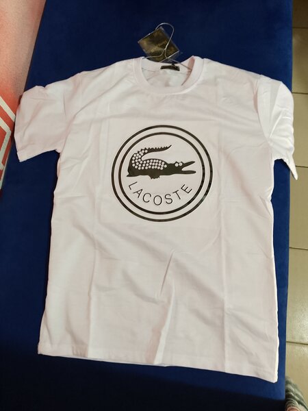 T-shirt blanc à logo imprimé