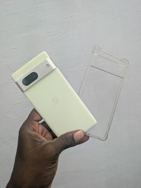 Coque transparente compatible smartphone