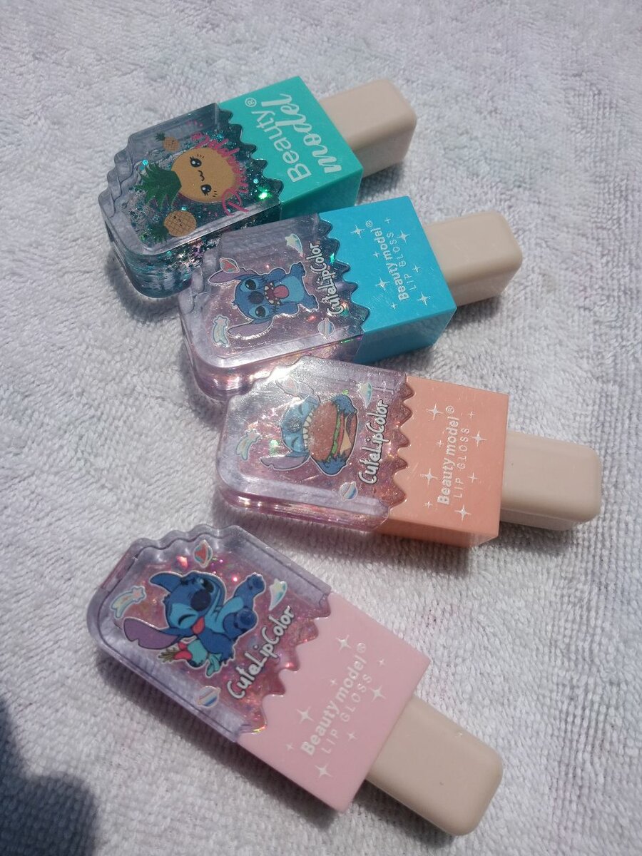 Colour changing glosses