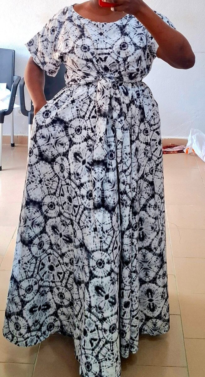 Robe longue imprimée élégante