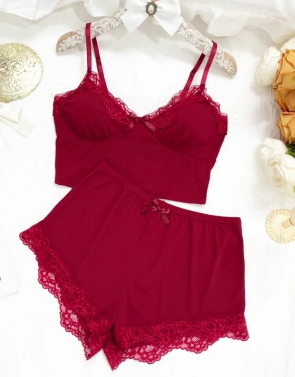 Ensemble de lingerie en dentelle