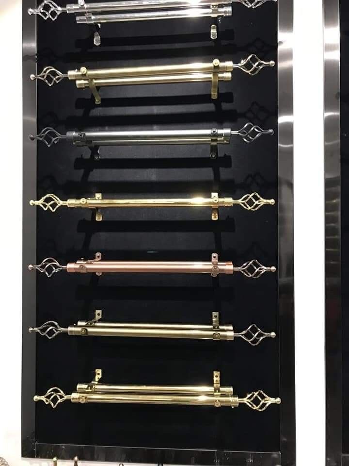 Tringles à rideaux en métal