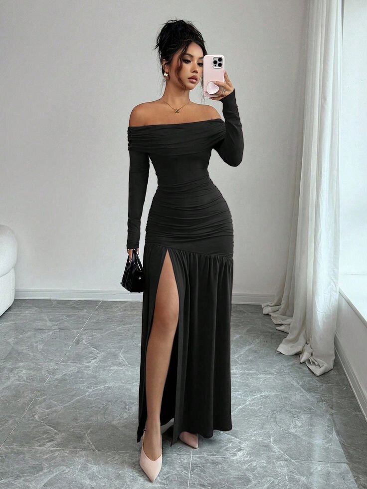 Robe élégante longue fendue