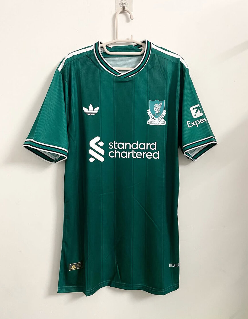 Maillot de football vert