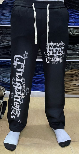 black pants with print