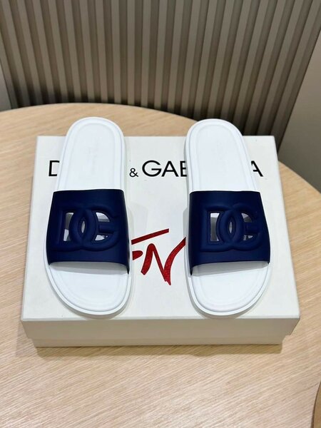Sandales DG